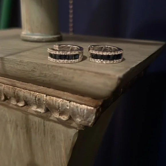 Effy white gold diamond and natural blue sapphire earrings